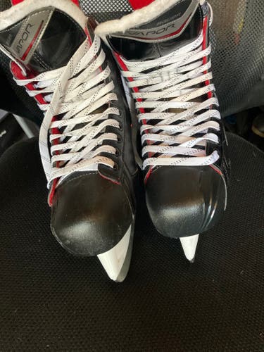 Senior Used Bauer Vapor X400 Hockey Skates Regular Width Size 9