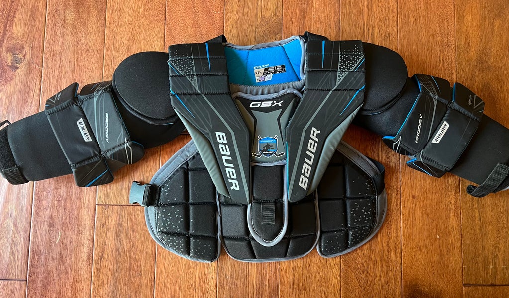 Used Bauer Gsx Youth Sm/Med. Goalie Body Armour