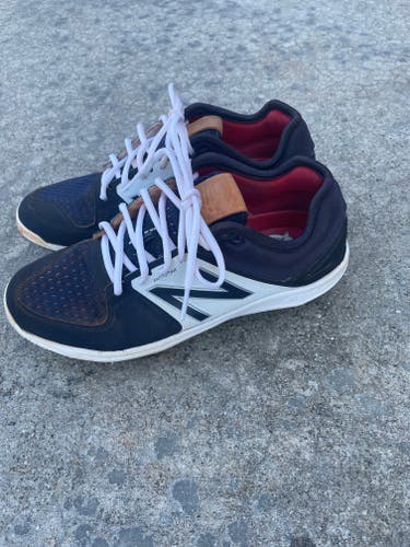Blue Men's Used Size 8.0 (Women's 9.0) Metal New Balance Low Cut