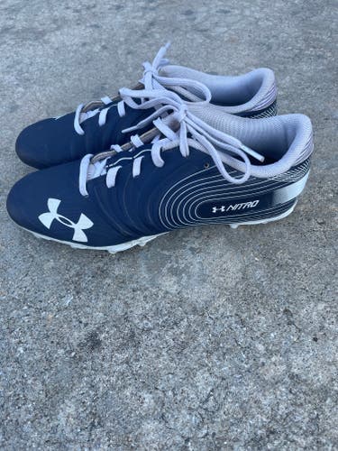 Men's Used Size 7.0 (Women's 8.0) Molded Cleats Under Armour Low Cut