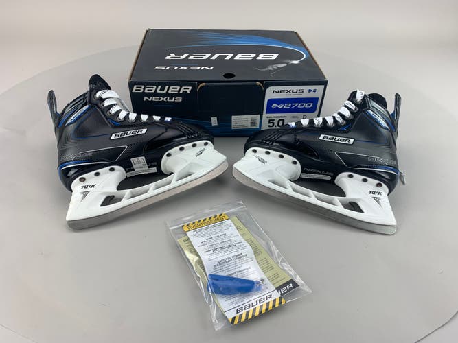 New Bauer Nexus N2700 Hockey Skates Adult Size 5