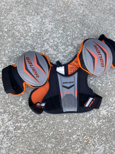 Youth Small Bauer Supreme One.4 Shoulder Pads