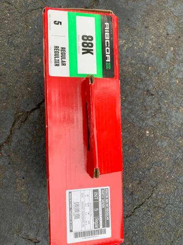 Junior Used CCM RibCor 88K Hockey Skates Regular Width Size 5