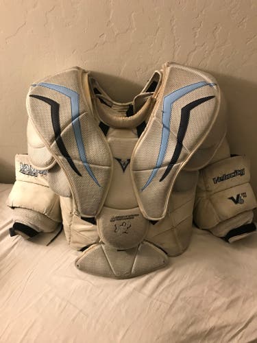 Used Small Vaughn Velocity V6 Goalie Chest Protector Pro Carbon