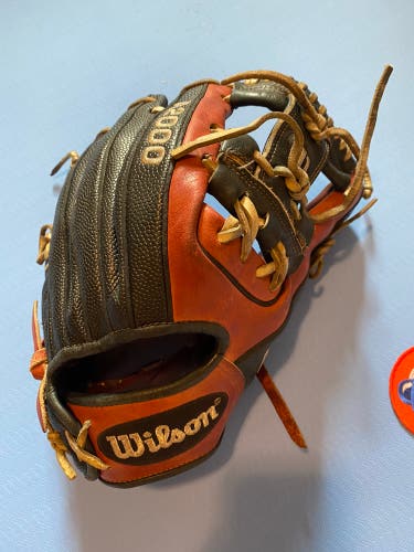 Infield 11.5" A2000 Baseball Glove