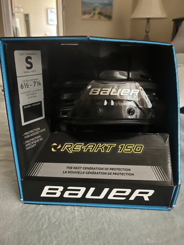 Bauer Reakt 150 Adult Helmet