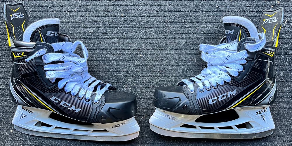 Senior Used CCM Super Tacks AS1 Hockey Skates Regular Width Size 10