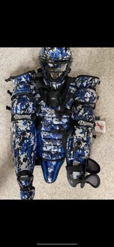 New Diamond iX5 Catcher's Set
