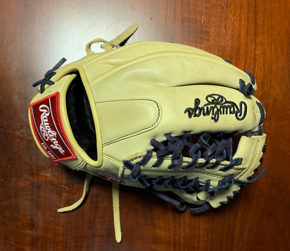 Used Right Hand Throw Rawlings Gold Glove Elite Baseball Glove 11.75"