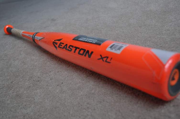 32/24 Easton XL (-8) SL15X18 Composite Baseball Bat - USSSA Yes - USA No