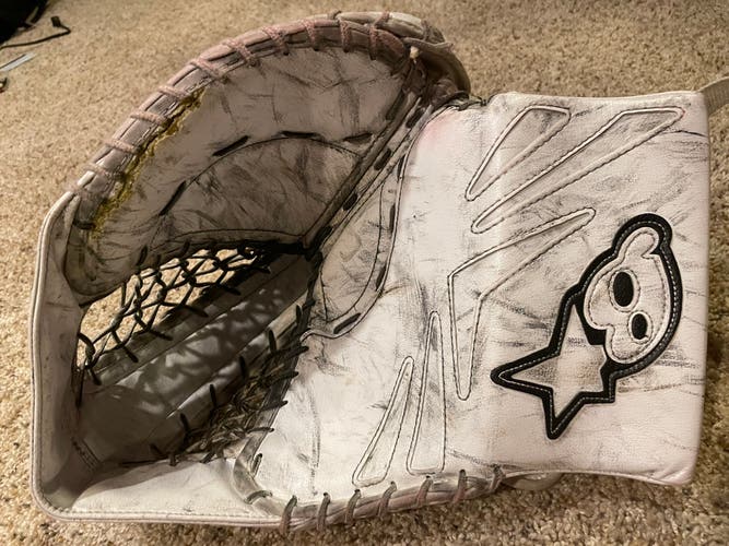 Used Netzero Regular Ice Hockey Goalie Catchers