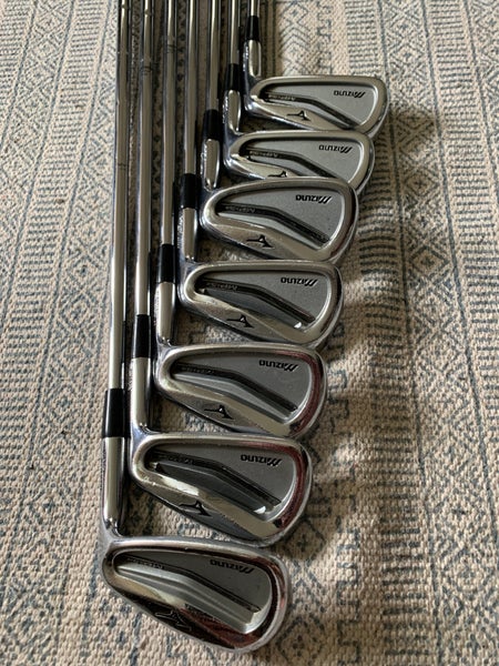 MENS Right Handed Stiff Flex Steel Shaft MP-54 Iron Set