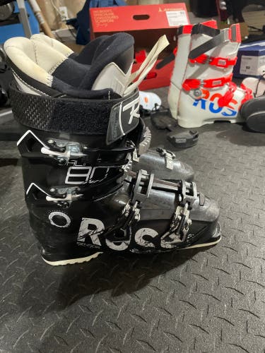 27.5 Rossignol Alias 80 Ski Boots