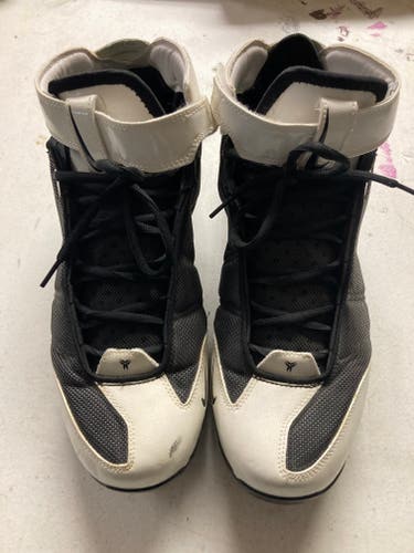 Black Adult Used Nike Men's Size 12.5 (Women's 13.5) Molded Cleats Nike Cleats