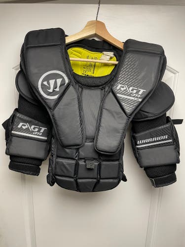 Used Junior L/XL Warrior Ritual R\GT Goalie Chest Protector