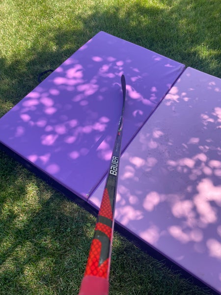 Senior Right Handed Pro Stock Vapor FlyLite Hockey Stick