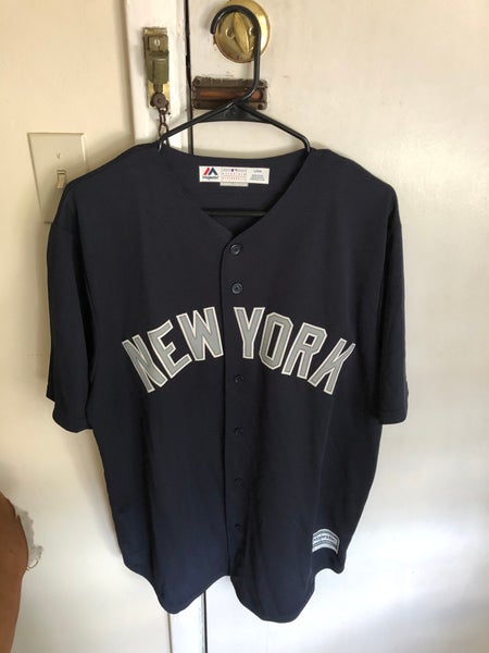 New York Yankees Majestic men’s MLB cool base jersey L