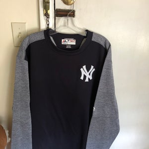 New York Yankees majestic men’s MLB crew sweater XXL