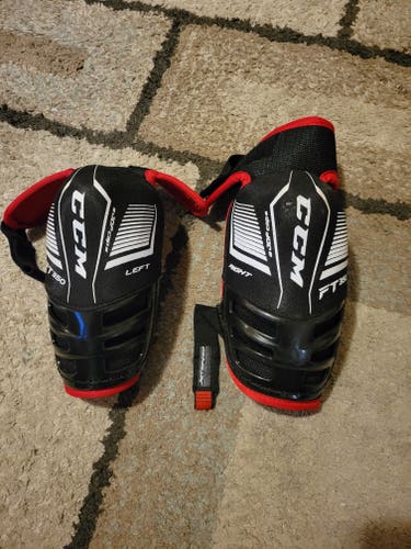 Used Medium CCM JetSpeed FT350 Elbow Pads