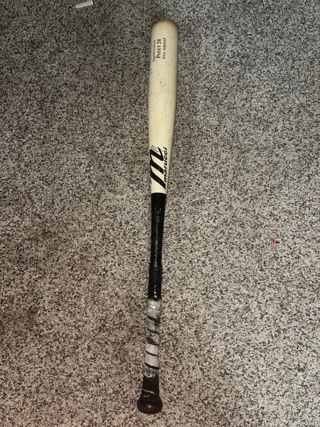 Used Marucci (-3) 30 oz 33" Posey28 Bat
