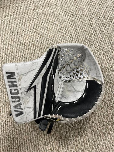 Vaughn Velocity XP V9 Regular Intermediate Glove- Factory Mad Mods