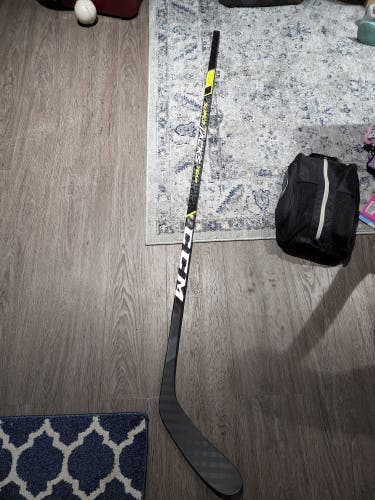 New Senior CCM Left Hand Super Tacks Team Hockey Stick P28
