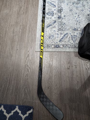 Used Senior True Left Hand Catalyst 3X Hockey Stick MC