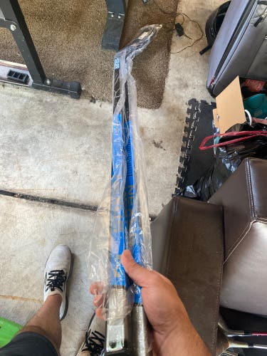 Brand New Bauer 2N Pro Stock RH P92 87 Flex