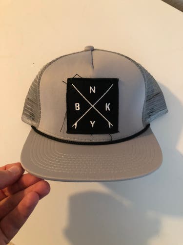 BRAND NEW, NEVER WORN Surf & Stillwell Brooklyn Apparel Co gray snapback