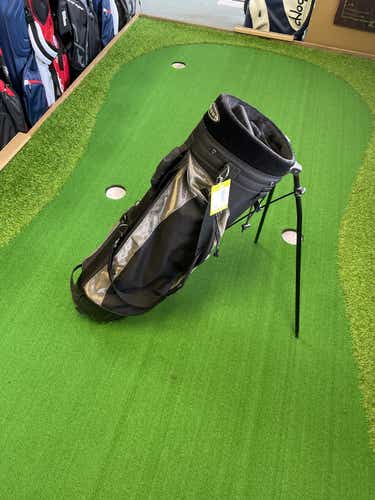 Used Knight Bag Golf Stand Bags