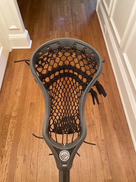 Used Attack & Midfield Strung Tactik 2.0 Head And Epoch Dragonfly E9 Shaft