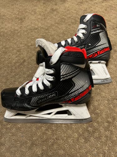 Used Bauer Regular Width Size 3.5 Vapor X2.7 Hockey Goalie Skates
