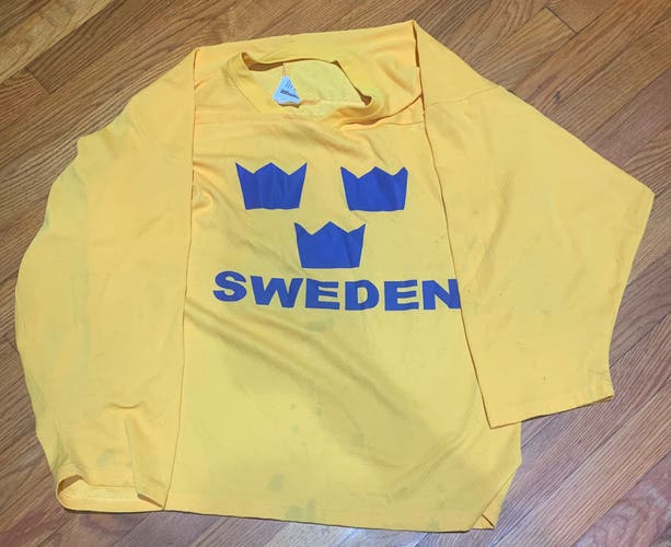 Yellow New Adult Small  Sweden CCM Jersey