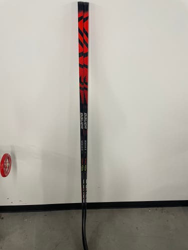 *Like New*2 Pack Flylite Right Hand 77 flex P46