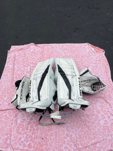 True 12.2 Goalie Pads