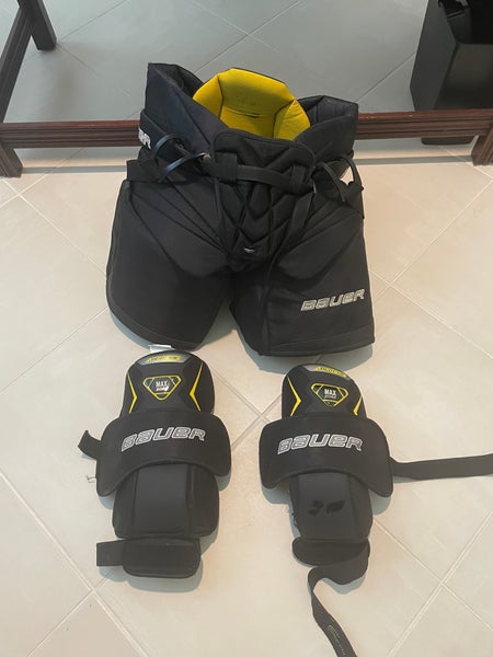 Bauer TotalOne pro goalie pants and knee pads