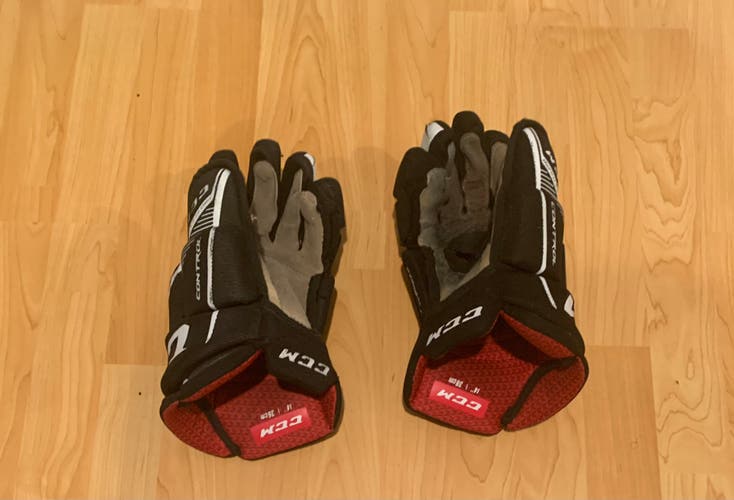 CCM 14" jetspeed control Gloves