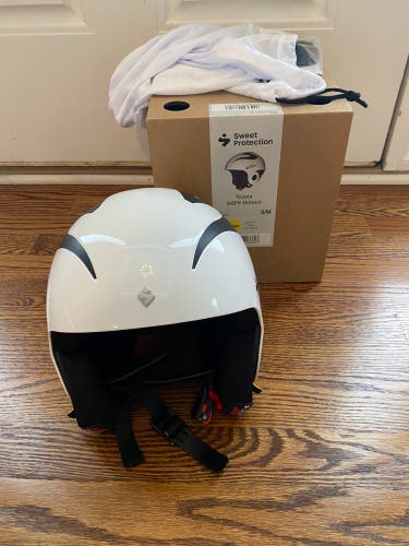 Unisex Small / Medium Sweet Protection Helmet FIS Legal