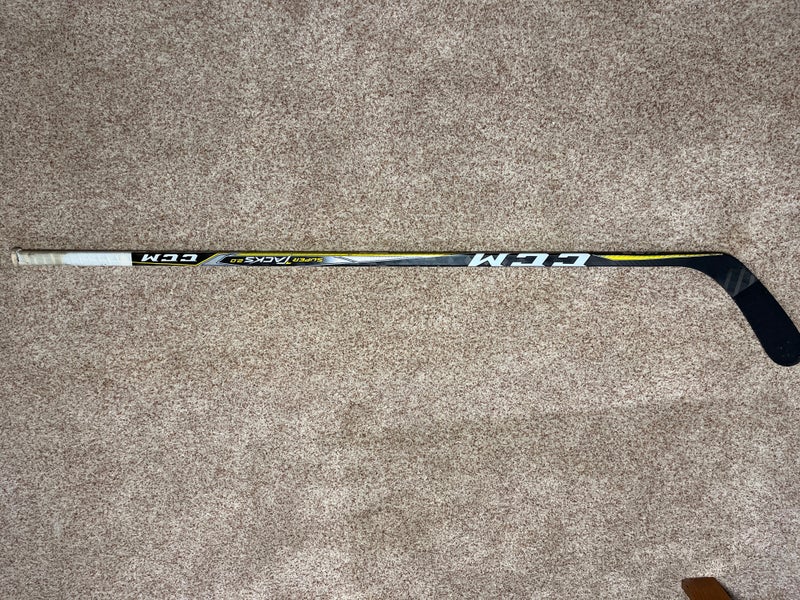 Senior Right Handed Pro Stock Super Tacks 2.0 Hockey Stick