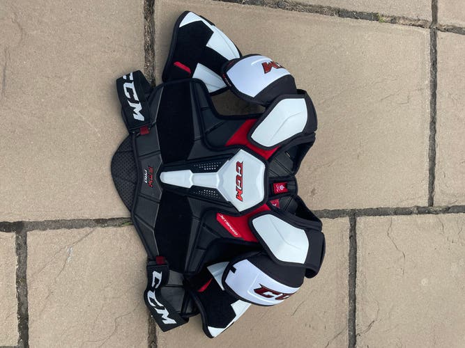 Senior Large CCM JetSpeed FT4 Pro Shoulder Pads