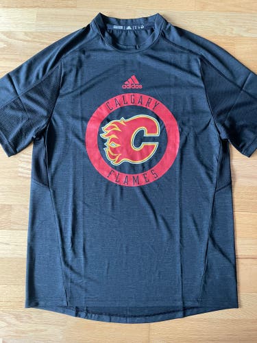 Pro Stock NHL Calgary Flames Adidas Shirt - Size S
