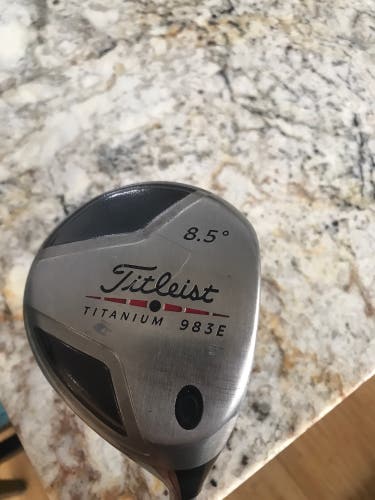 TITLEIST 983E 8.5 DRIVER