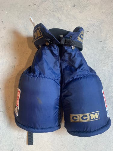 Youth Small CCM  Hockey Pants