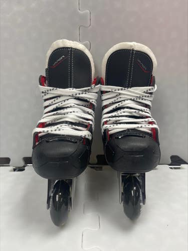 New Bauer Vapor XR300 Inline Skates Regular Width Size 11