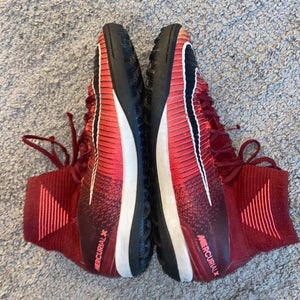 Red Men's Size 8.5 (Women's 9.5) Nike Shoes