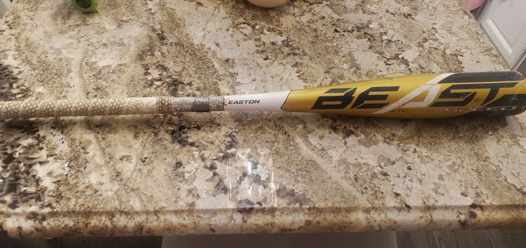 Used 2019 Easton Beast Speed Bat (-11) 19 oz 30"