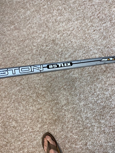 NEW Rare Easton Synergy 2022 Limited Edition Remake Modano RH Stick - SOLD  OUT