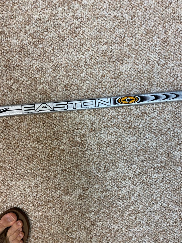 2023 Easton Synergy Hockey Stick, Grip, Silver, P92 - Perfect Edge  Hockey-Lacrosse
