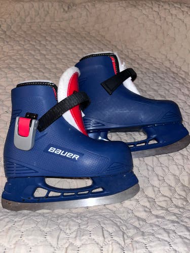 Used Bauer Regular Width  Size 8.5 Lil Champ Hockey Skates