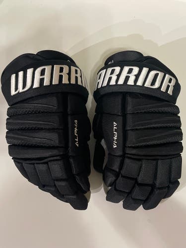 Warrior 14" Pro Stock Alpha Pro Gloves Digital Palm